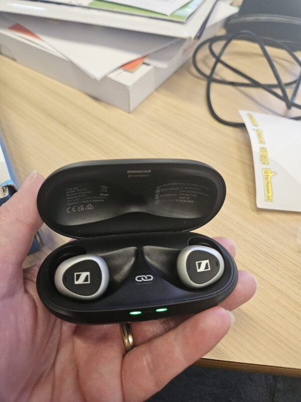 Sennheiser TVS 200 Komplett-Set - Zweite Chance - Bild 10