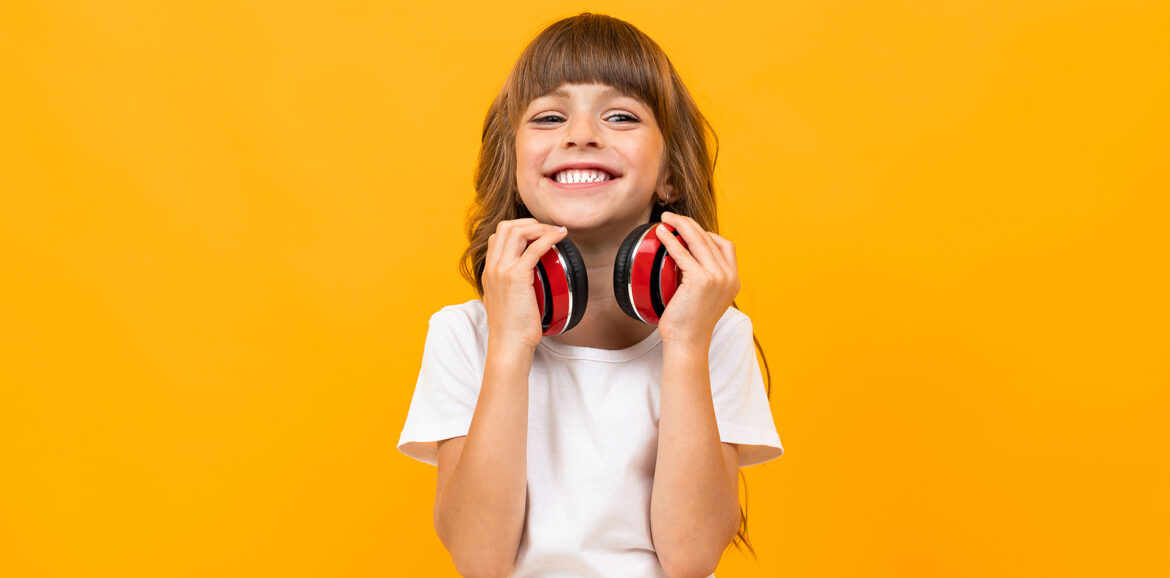 Ohrenschützer für Kinder: schlau in der Silvesternacht und in der Schule