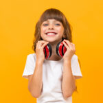 Ohrenschützer für Kinder: schlau in der Silvesternacht und in der Schule