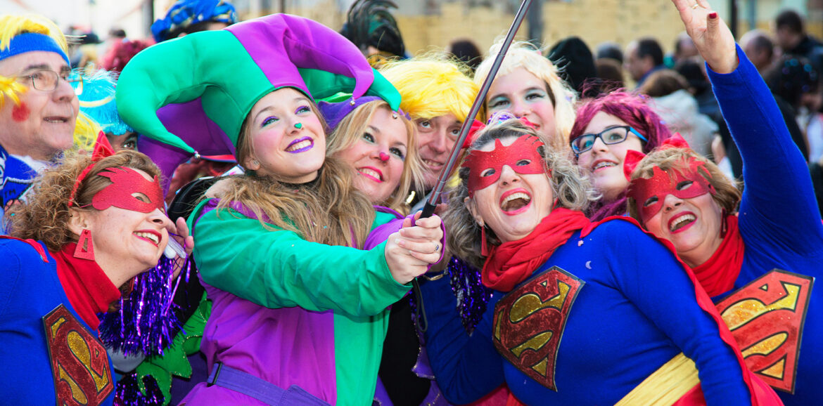 Hé Prins(es) Carnaval... vergeet je oordoppen niet!