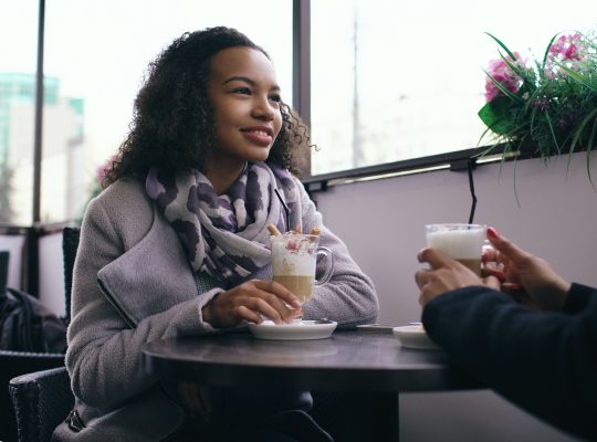 Wat is het verschil tussen horen en verstaan?